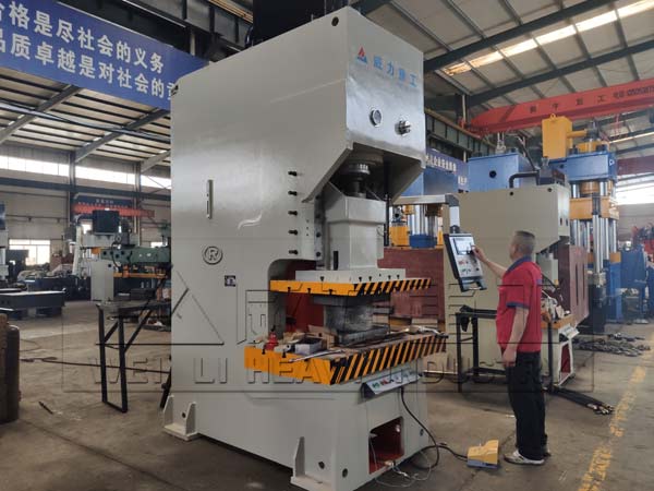 YWH21-200T油壓沖床圖片