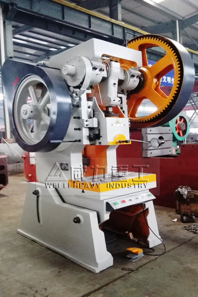 JC21-63T沖床實物圖